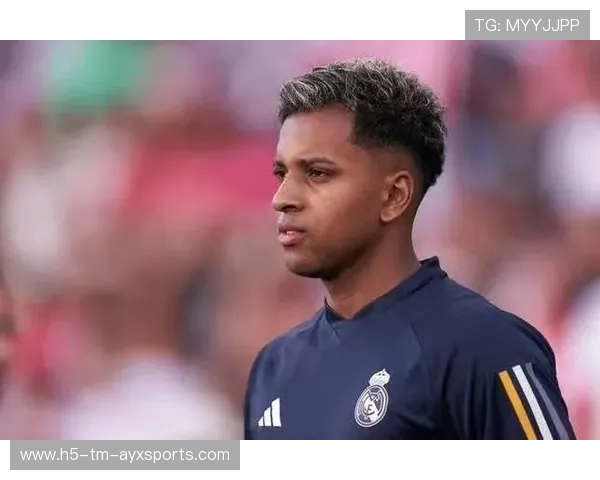 皇马少年罗德里戈连过三人后抽射得手：天才少年崭露锋芒，逐梦西甲巅峰