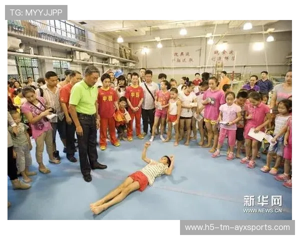 体操训练营对外开放旁听吸引基层教练 体操训练营对外开放旁听吸引基层教练