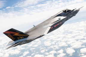 爱游戏官网-国王二轮秀表现出色或成球队X因素，国王队二号是谁