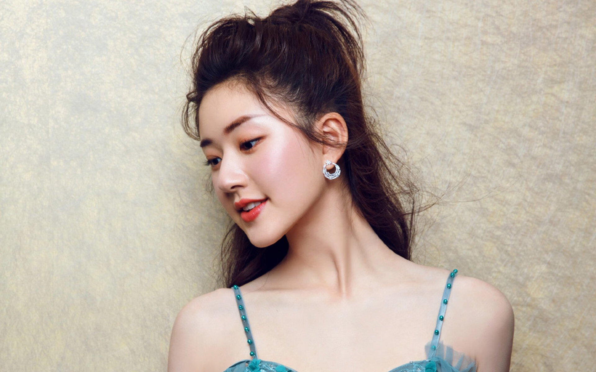 乒乓球技巧挑战赛成短视频热点话题,乒乓球比赛视频解说